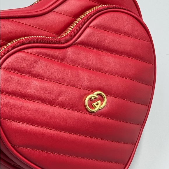 Gucci heart interlocking red crossbody - Picture 7 of 13
